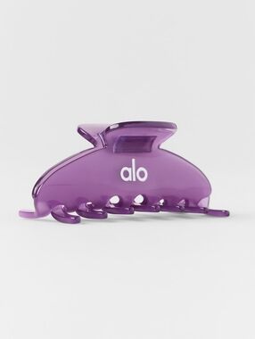 Alo Yoga 90's Claw Clip